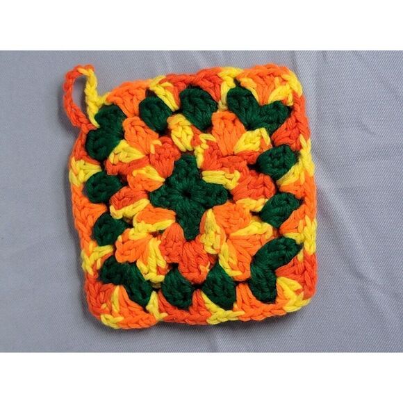 Two Knitted Oven Mits/Hotpad #A7 - Picture 5 of 7